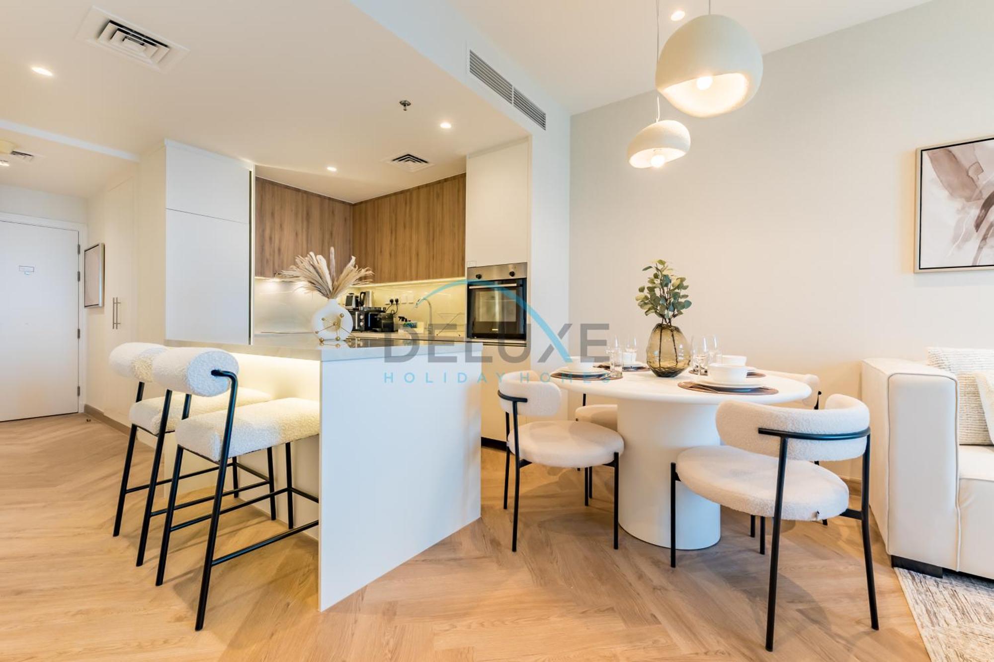 Upgraded 1br Overlooking Palm Jumeirah & Sea Views From Living To Bedroom, Elite Residence, Marina By Deluxe Homes