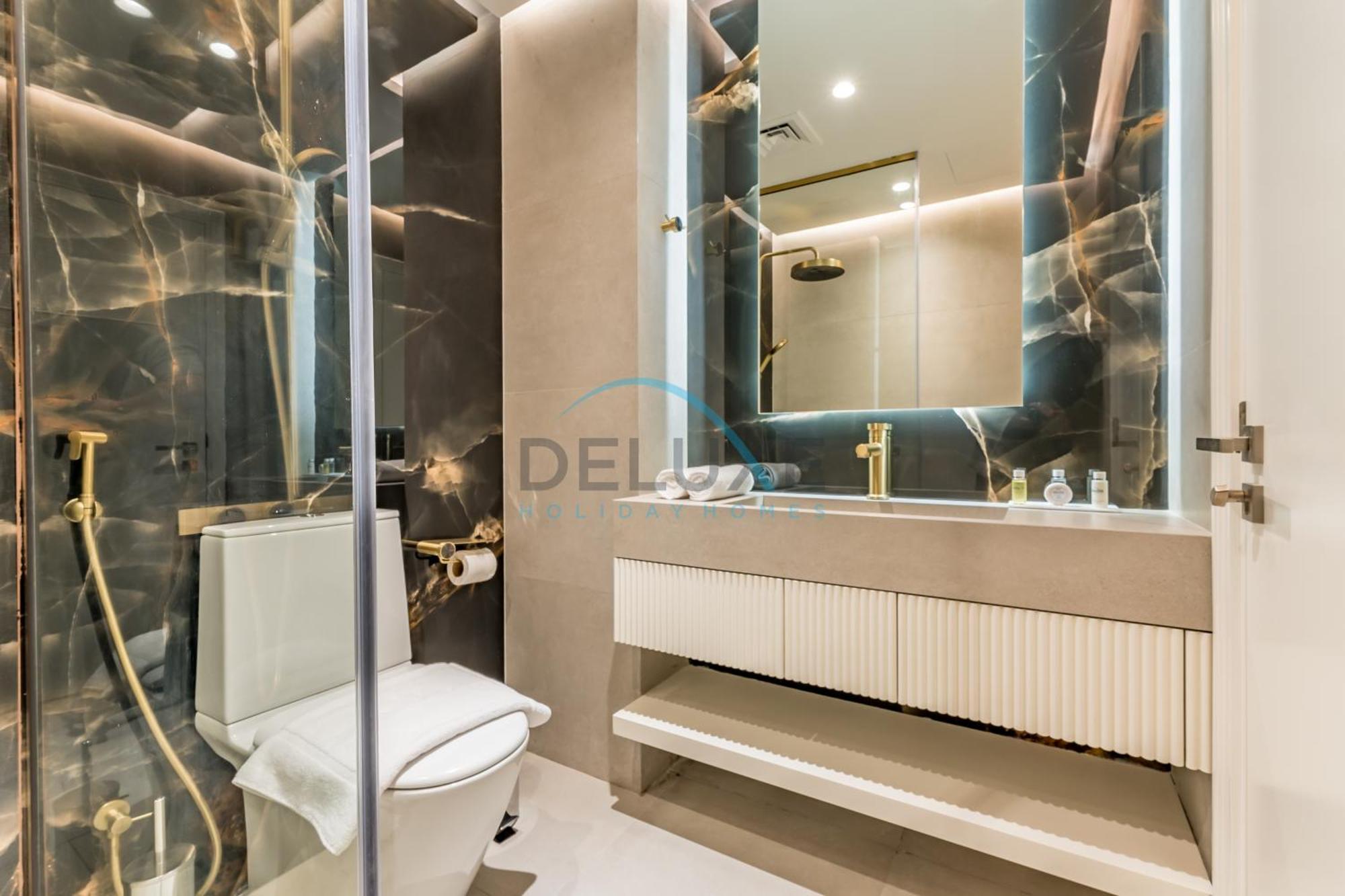 Appartement Upgraded 1br Overlooking Palm Jumeirah & Sea Views From Living To Bedroom, Elite Residence, Marina By Deluxe Homes